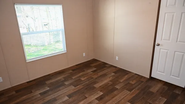 $189,900 | 31 Bluewater Drive, Cicero, IN 46034