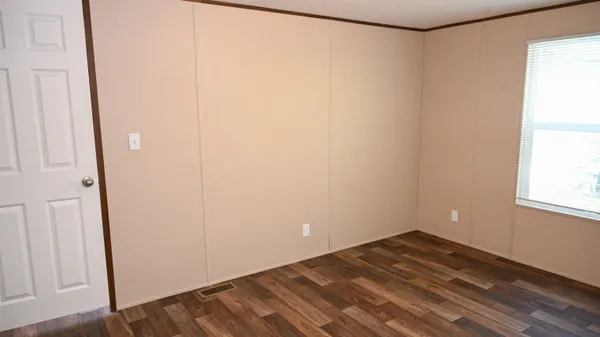 $189,900 | 31 Bluewater Drive, Cicero, IN 46034