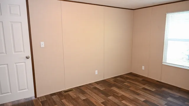 $189,900 | 31 Bluewater Drive, Cicero, IN 46034