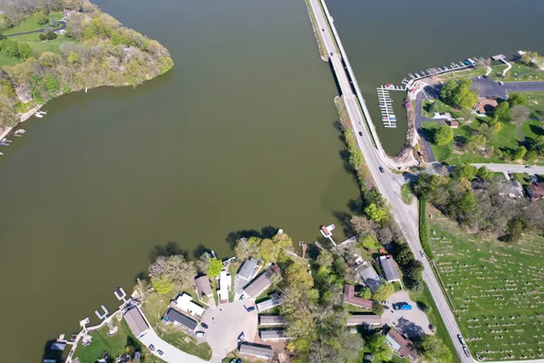 $189,900 | 31 Bluewater Drive, Cicero, IN 46034