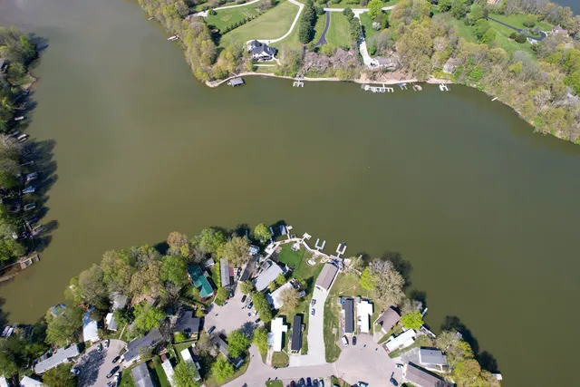 $189,900 | 31 Bluewater Drive, Cicero, IN 46034