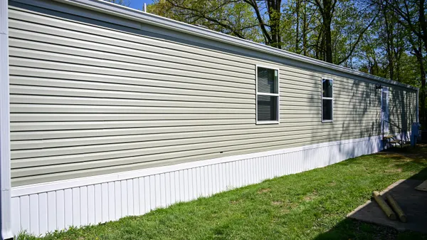 $189,900 | 31 Bluewater Drive, Cicero, IN 46034