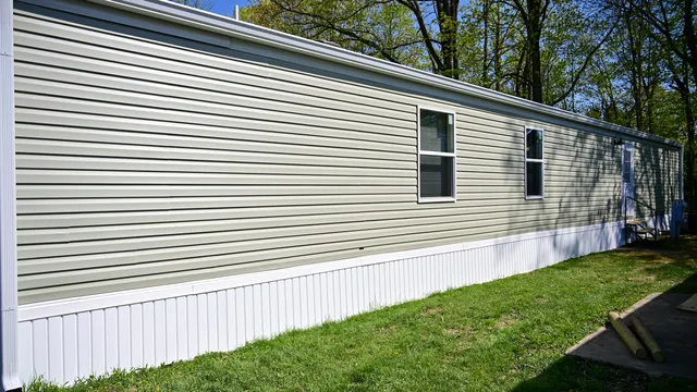 $189,900 | 31 Bluewater Drive, Cicero, IN 46034