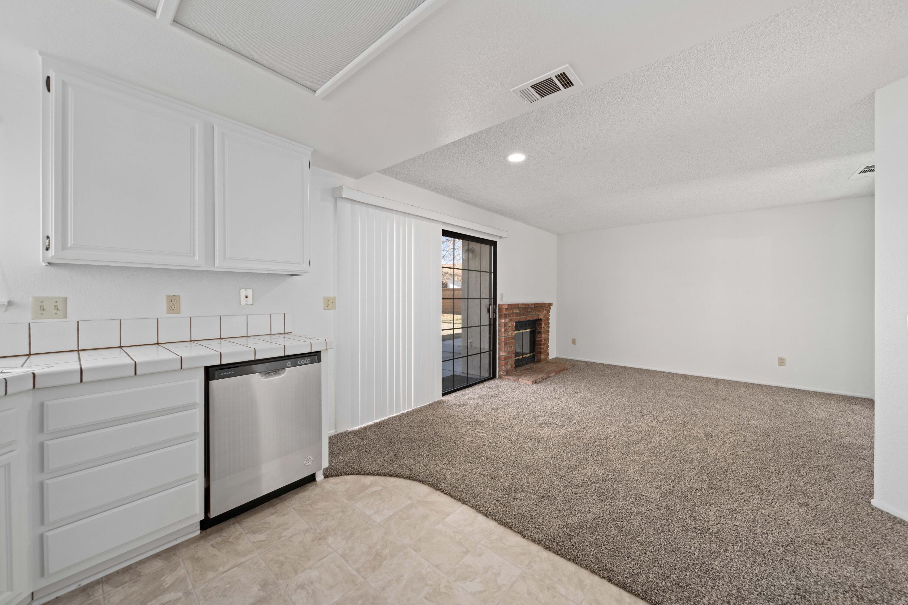 5167 Blue Sage Drive Palmdale, CA 93552 - Photo 15 of 29 5167 Blue Sage -15