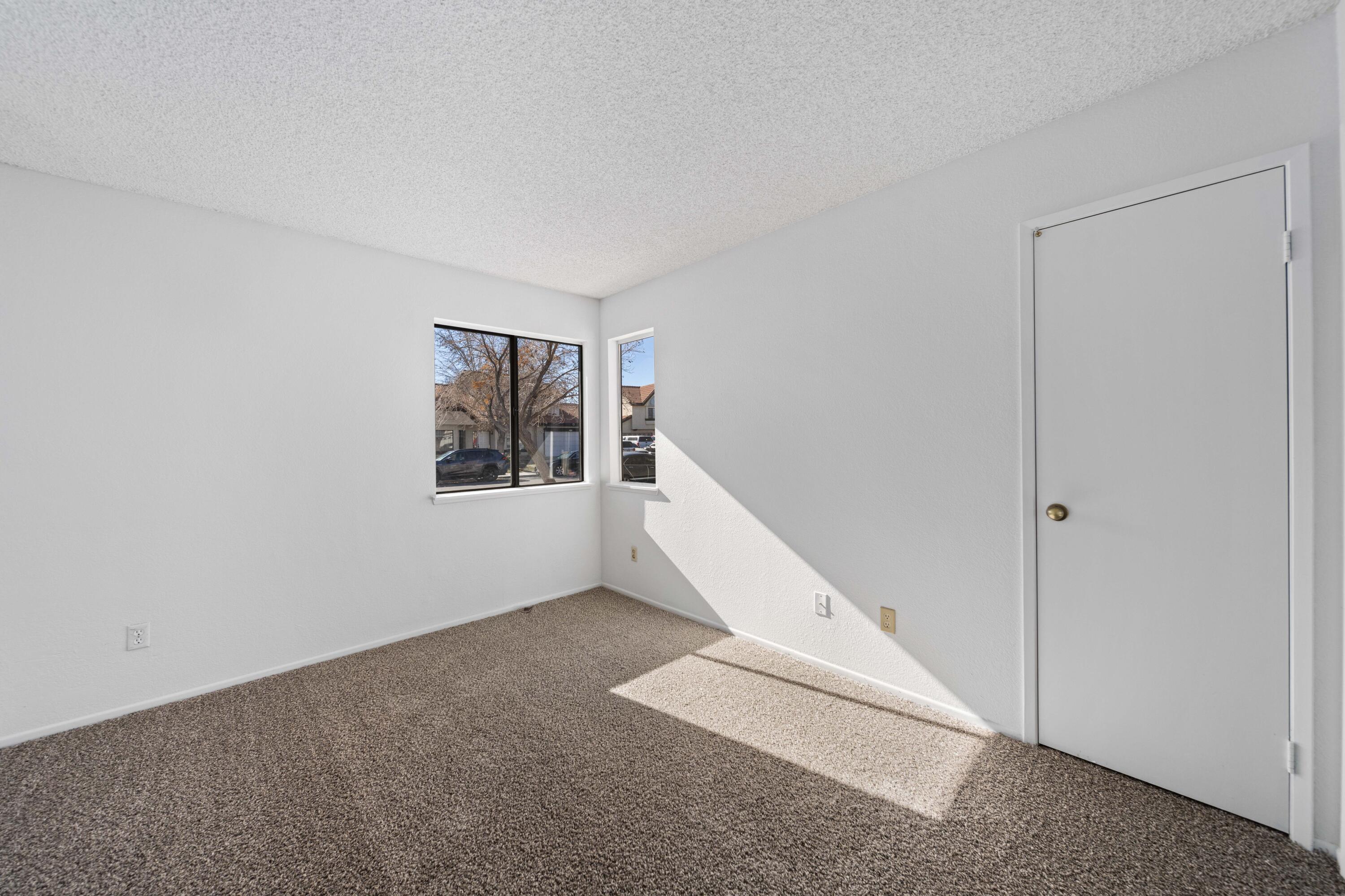 5167 Blue Sage Drive Palmdale, CA 93552 - Photo 17 of 29 5167 Blue Sage -16