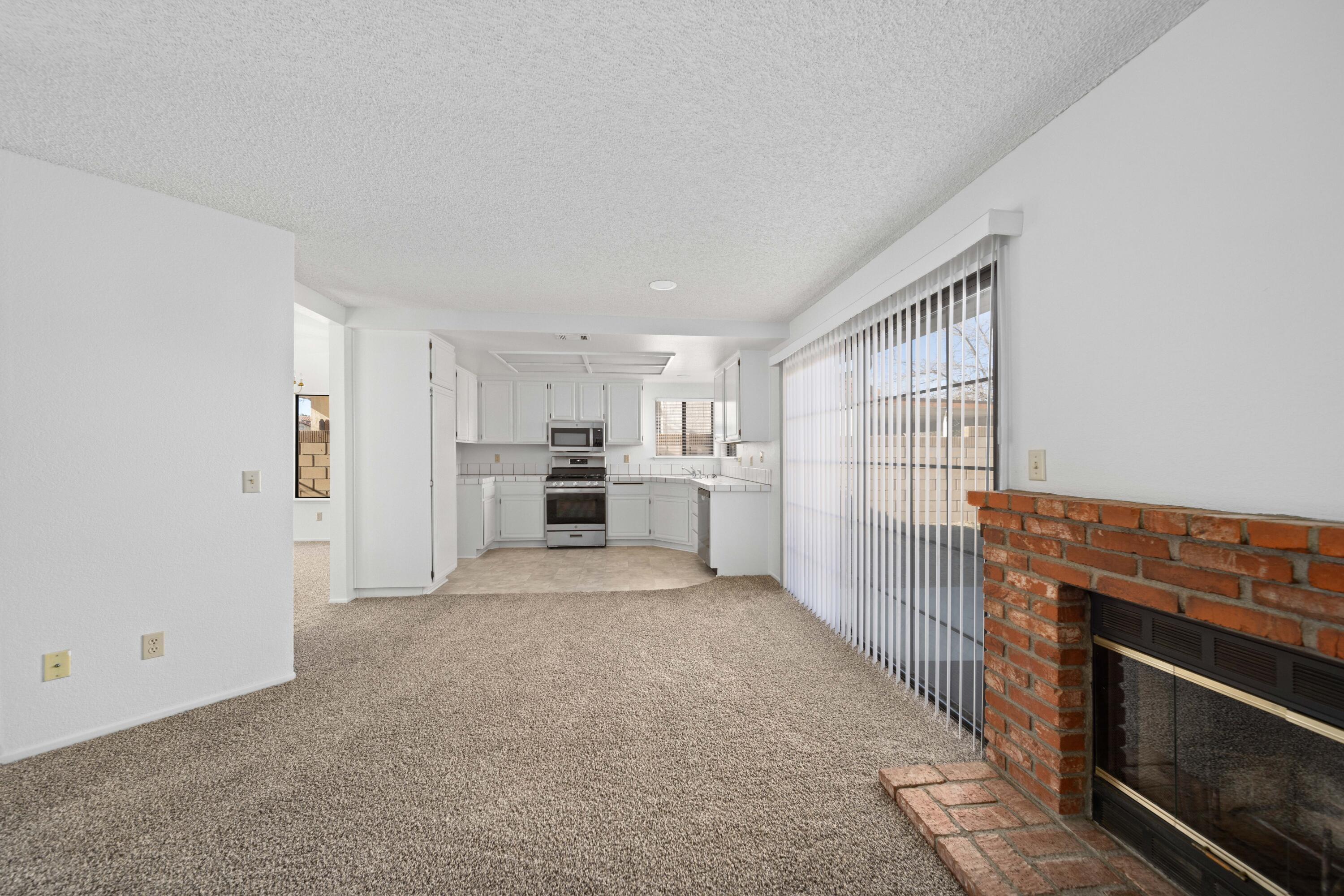 5167 Blue Sage Drive Palmdale, CA 93552 - Photo 10 of 29 5167 Blue Sage -9