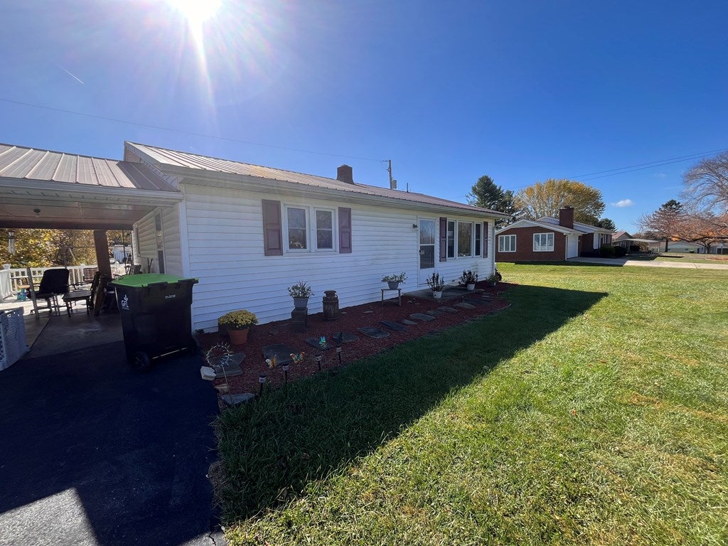 4968 Glendale Road Galax, VA 24333 - Photo 35 of 40 Gallery Image 35