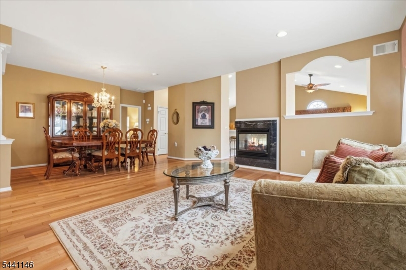 43 Renaissance Boulevard Somerset, NJ 08873 - Photo 3 of 43