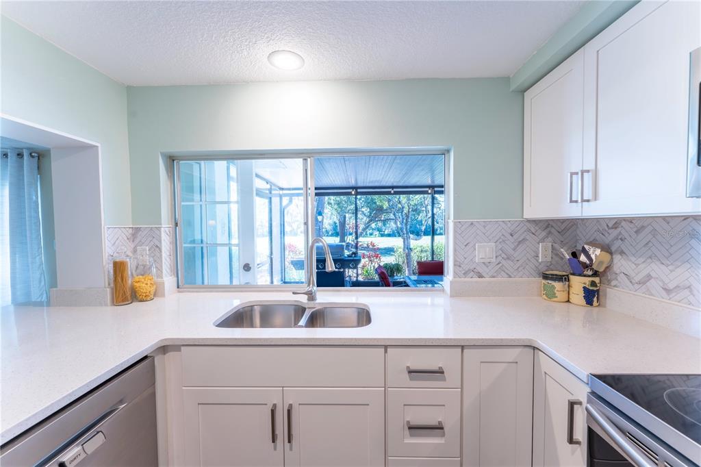 8210 Valley Stream Lane Hudson, FL 34667 - Photo 23 of 37