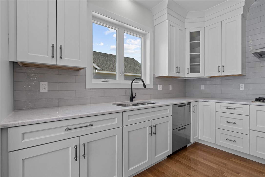 192 Old River Road, Unit 14 Lincoln, RI 02865 - Photo 21 of 30