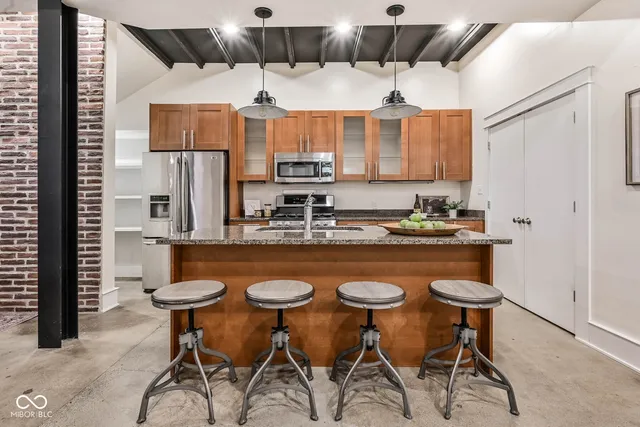 $349,000 | 441 North Park Avenue, Unit 4, Indianapolis, IN 46202