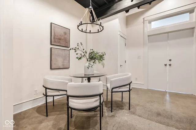 $349,000 | 441 North Park Avenue, Unit 4, Indianapolis, IN 46202