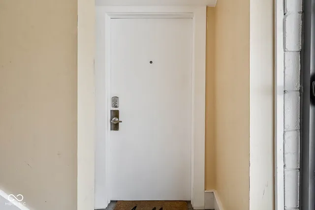 $349,000 | 441 North Park Avenue, Unit 4, Indianapolis, IN 46202