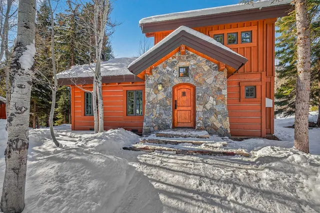 $1,399,500 | 21 Rock Creek Court, Donnelly, ID 83615