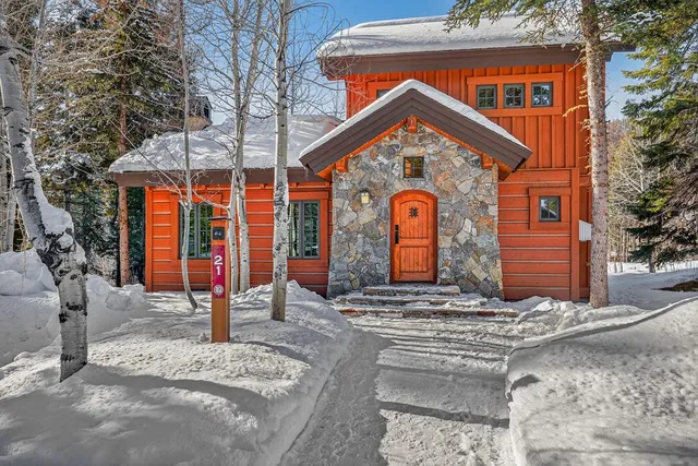 $1,399,500 | 21 Rock Creek Court, Donnelly, ID 83615