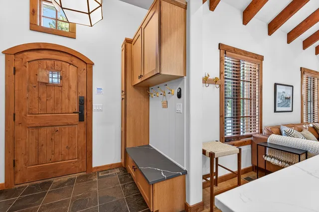 $1,399,500 | 21 Rock Creek Court, Donnelly, ID 83615