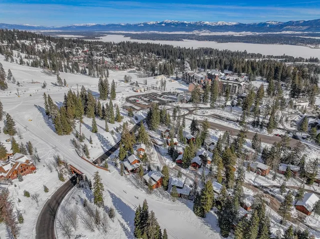 $1,399,500 | 21 Rock Creek Court, Donnelly, ID 83615