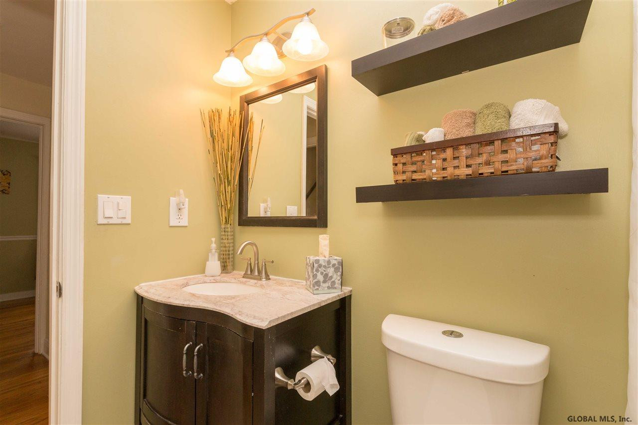 104 Rotterdam Street Rotterdam, NY 12306 - Photo 17 of 20 Photo 17