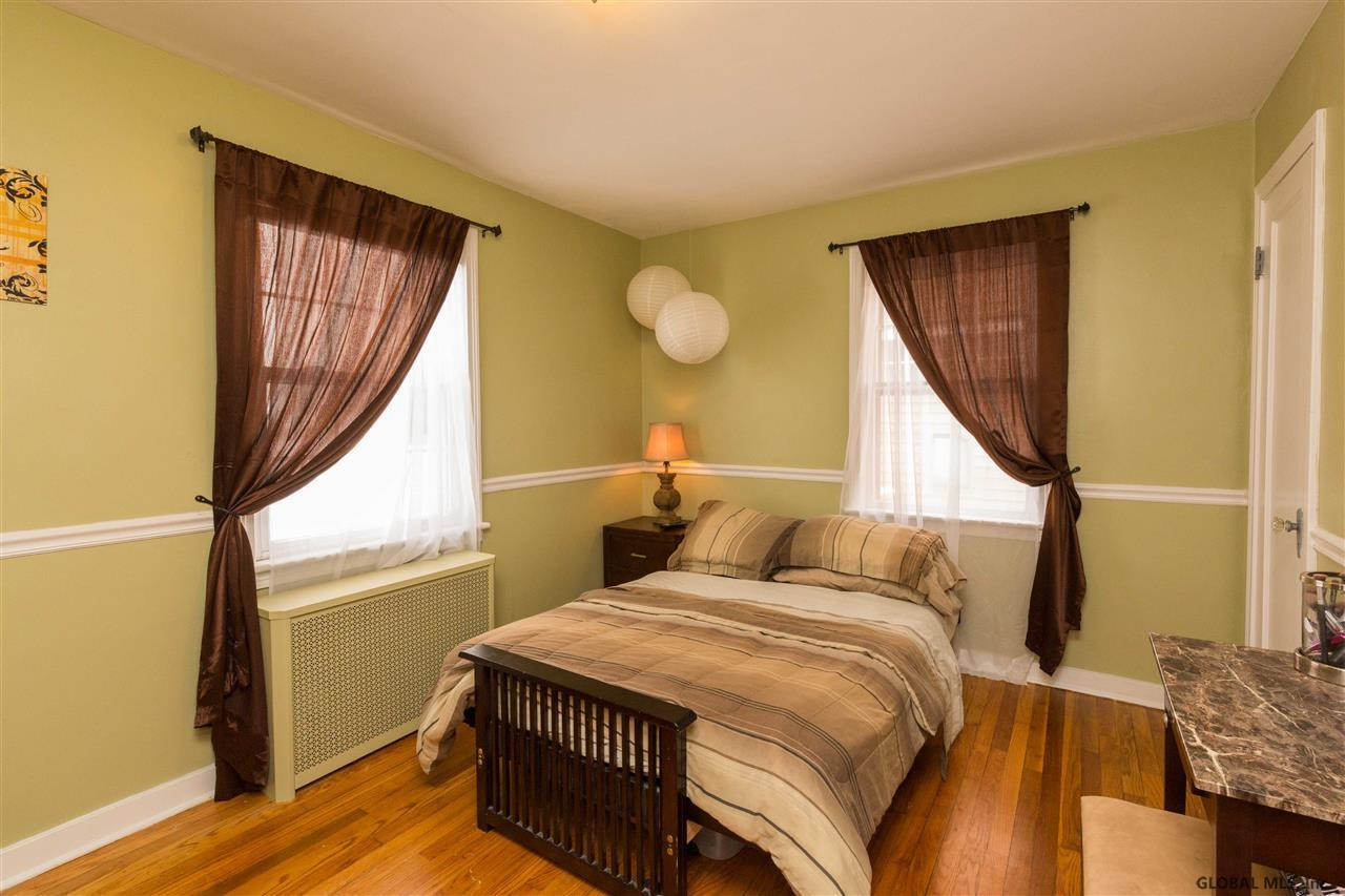 104 Rotterdam Street Rotterdam, NY 12306 - Photo 8 of 20 Photo 8