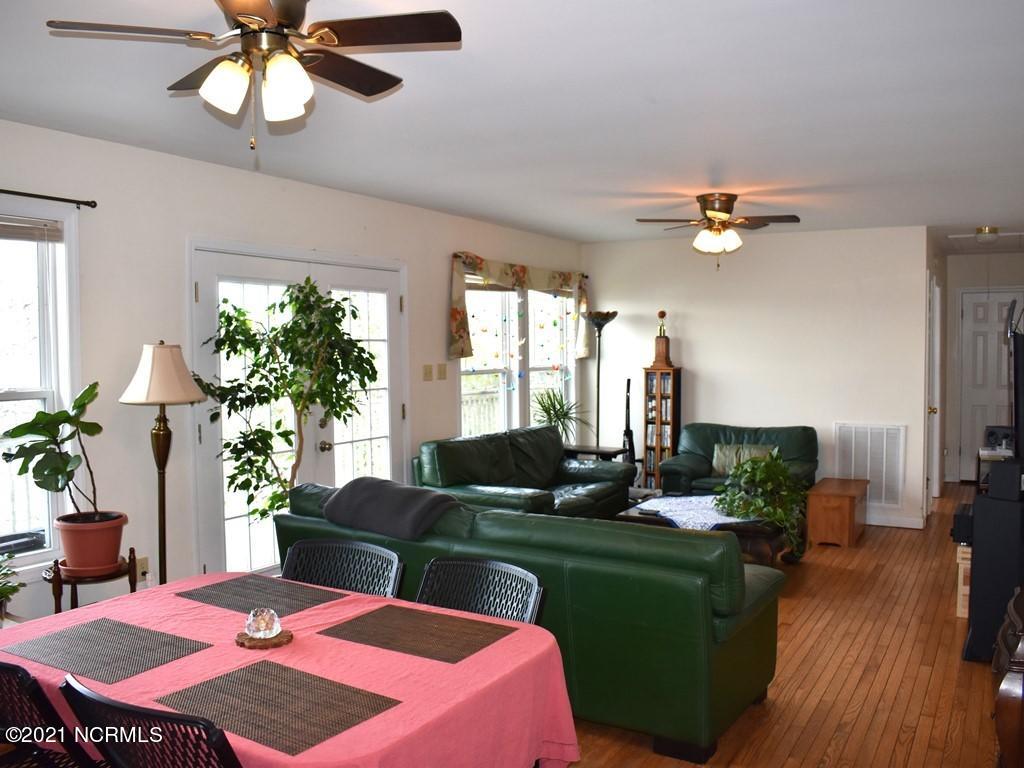 540 Bay Shores Road Merritt, NC 28556 - Photo 13 of 39 Great Room