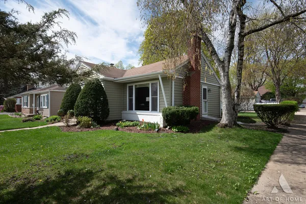 $419,900 | 348 North Schiller Street, Palatine, IL 60067