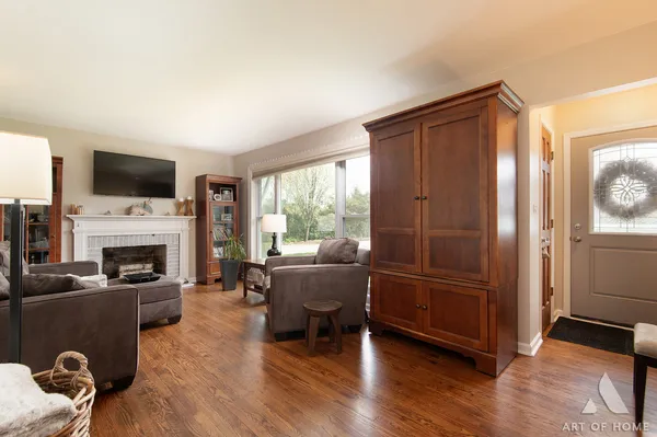 $419,900 | 348 North Schiller Street, Palatine, IL 60067