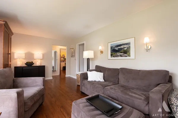 $419,900 | 348 North Schiller Street, Palatine, IL 60067