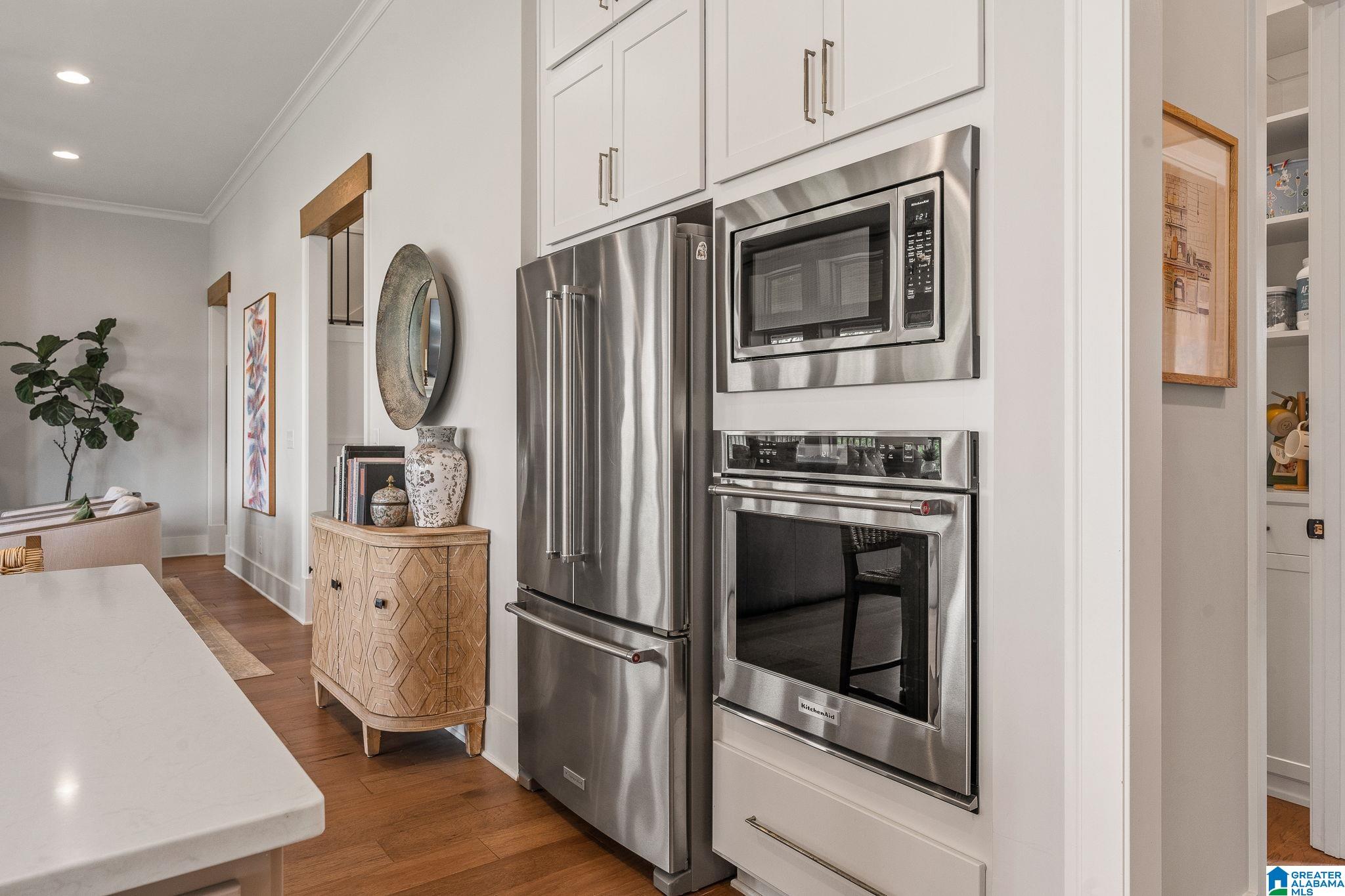 1911 Blackridge Road Birmingham, AL 35244 - Photo 18 of 77