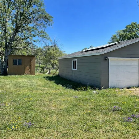 $319,000 | 33831 Medford Road, Auberry, CA 93602