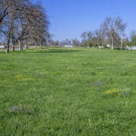 $319,000 | 33831 Medford Road, Auberry, CA 93602