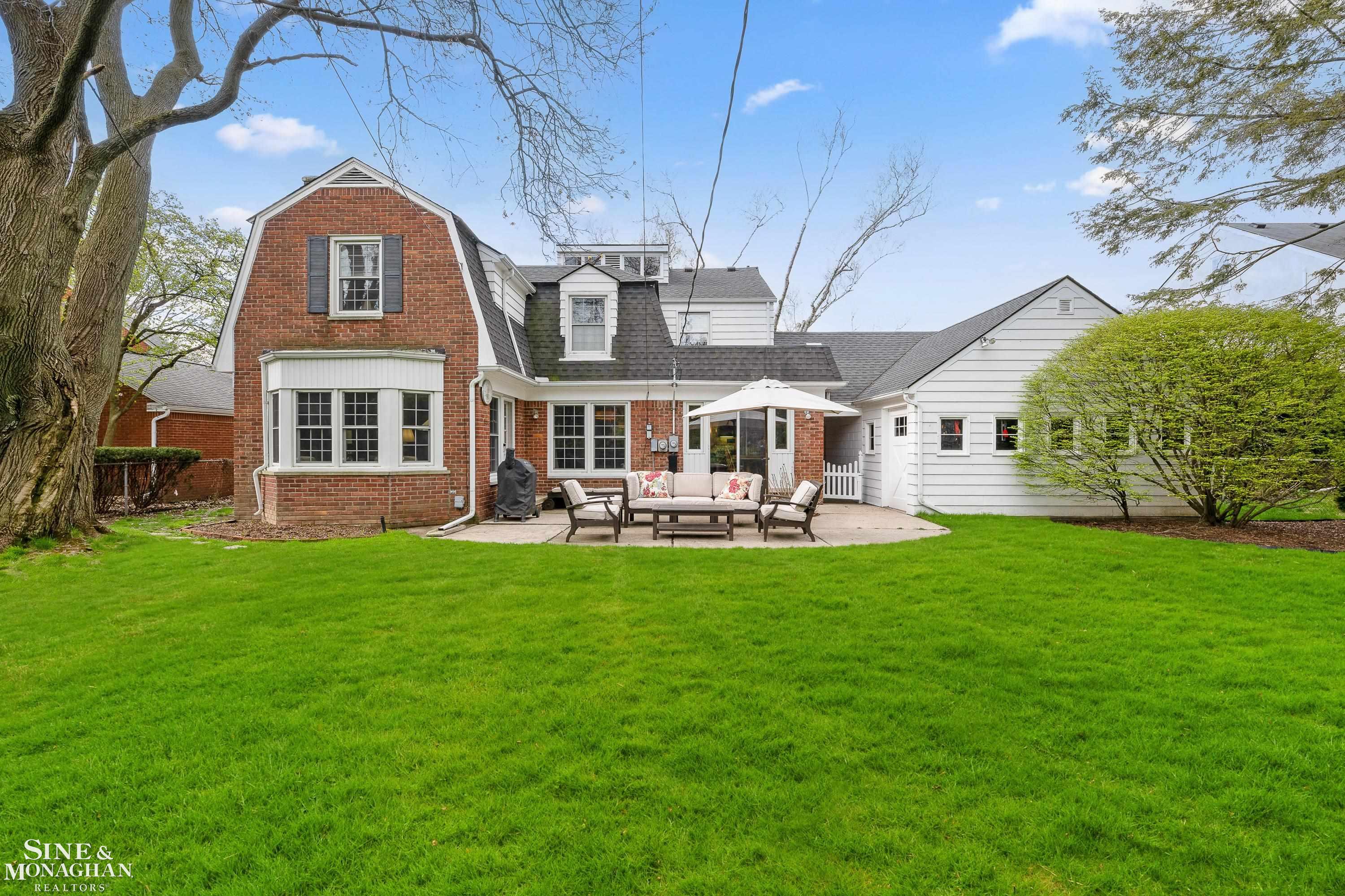 64 Hawthorne Road Grosse Pointe, MI 48236 - Photo 36 of 73 50139450-105c51e3-d82e-4780-afc2-ca83e8cec7ba.JPG