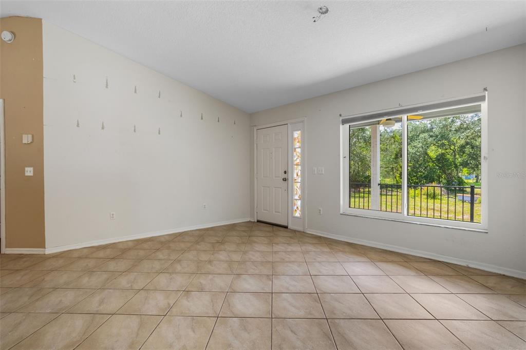 44044 E Road Paisley, FL 32767 - Photo 3 of 24