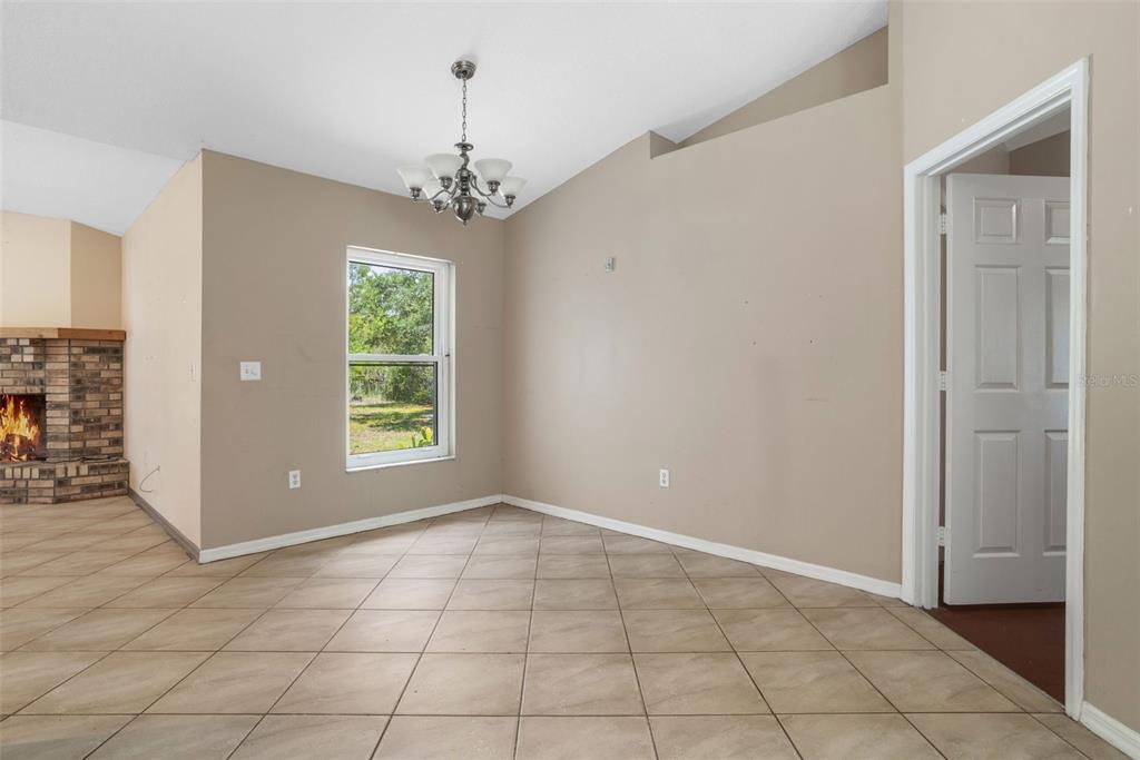 44044 E Road Paisley, FL 32767 - Photo 5 of 24