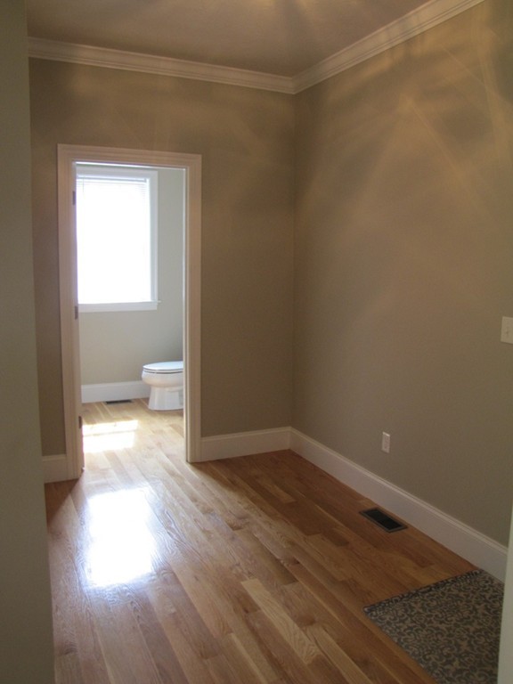 36 Jordan Road Holden, MA 01520 - Photo 13 of 22 Gallery Image 13