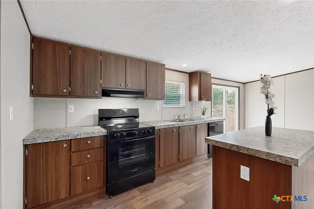 $269,905 | 13800 Farm To Market Road 107, McGregor, TX 76657