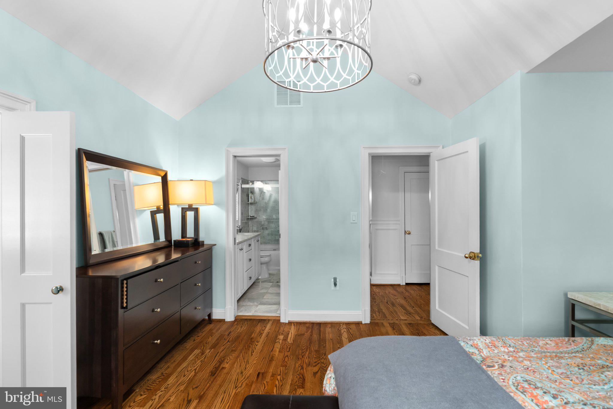 1000 West Braddock Road Alexandria, VA 22302 - Photo 29 of 55 Serene bedroom with stylish accents.