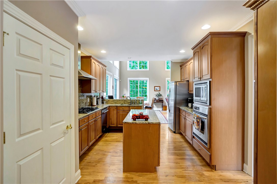 1011 Arrowhead Point Anderson, SC 29625 - Photo 13 of 50