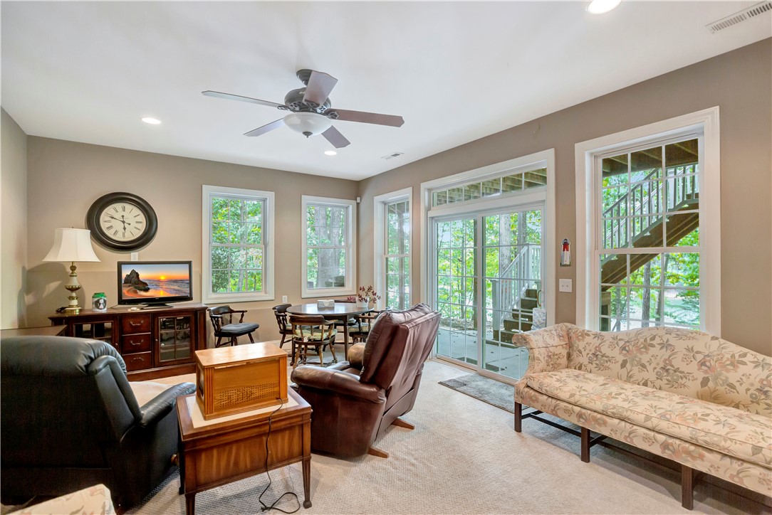 1011 Arrowhead Point Anderson, SC 29625 - Photo 23 of 50