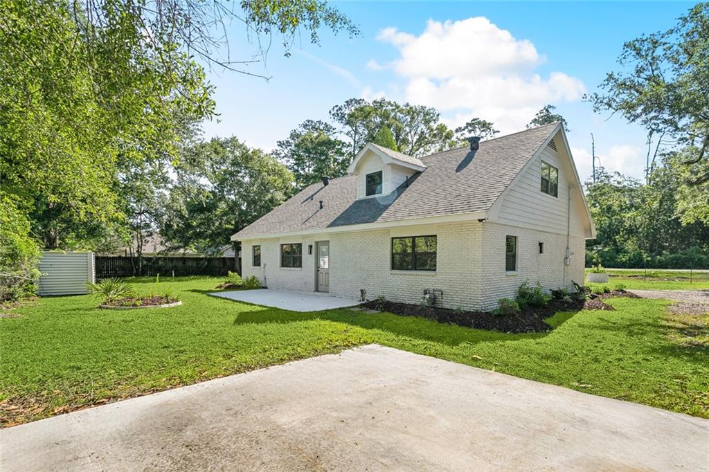 2004 Bluebird Street Slidell, LA 70460 - Photo 27 of 32