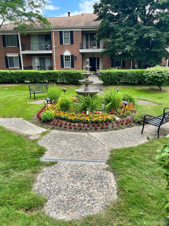 29652 Middlebelt Road, Unit 2403 Farmington, MI 48334 - Photo 12 of 23