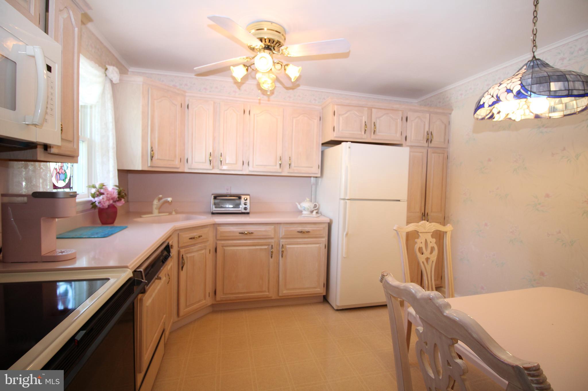 624 Pickering Road Southampton, PA 18966 - Photo 16 of 33 Gallery Image 16