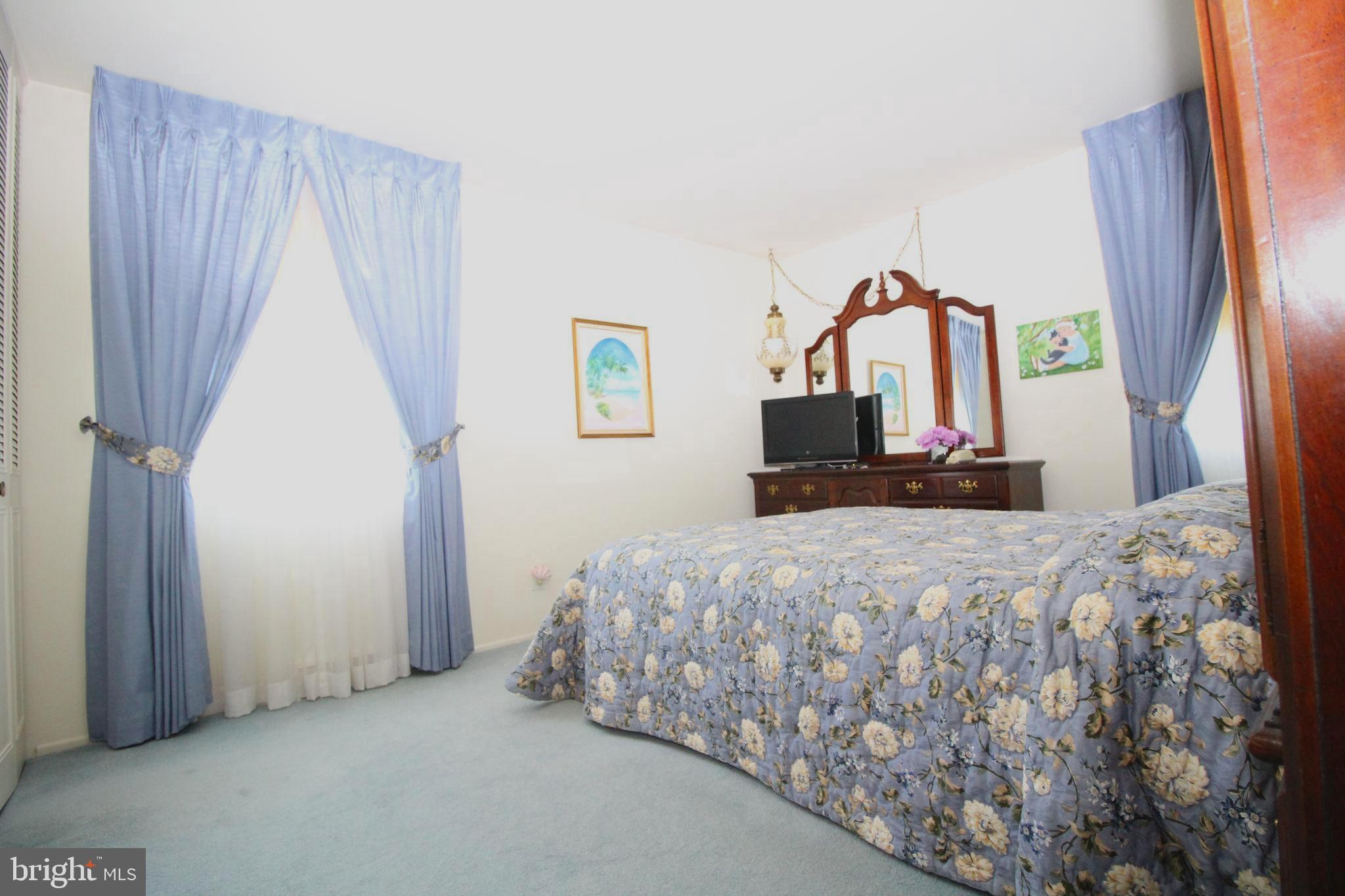624 Pickering Road Southampton, PA 18966 - Photo 22 of 33 Gallery Image 22