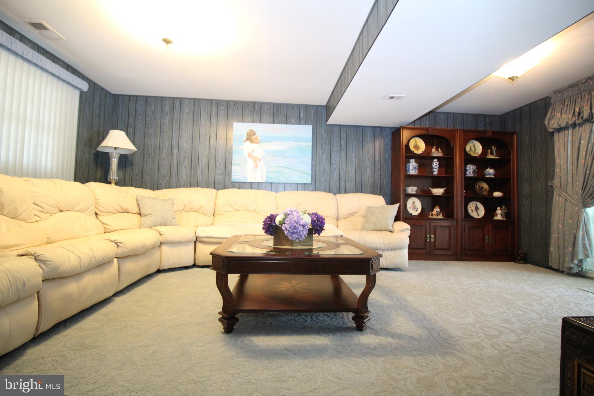 624 Pickering Road Southampton, PA 18966 - Photo 27 of 33 Gallery Image 27