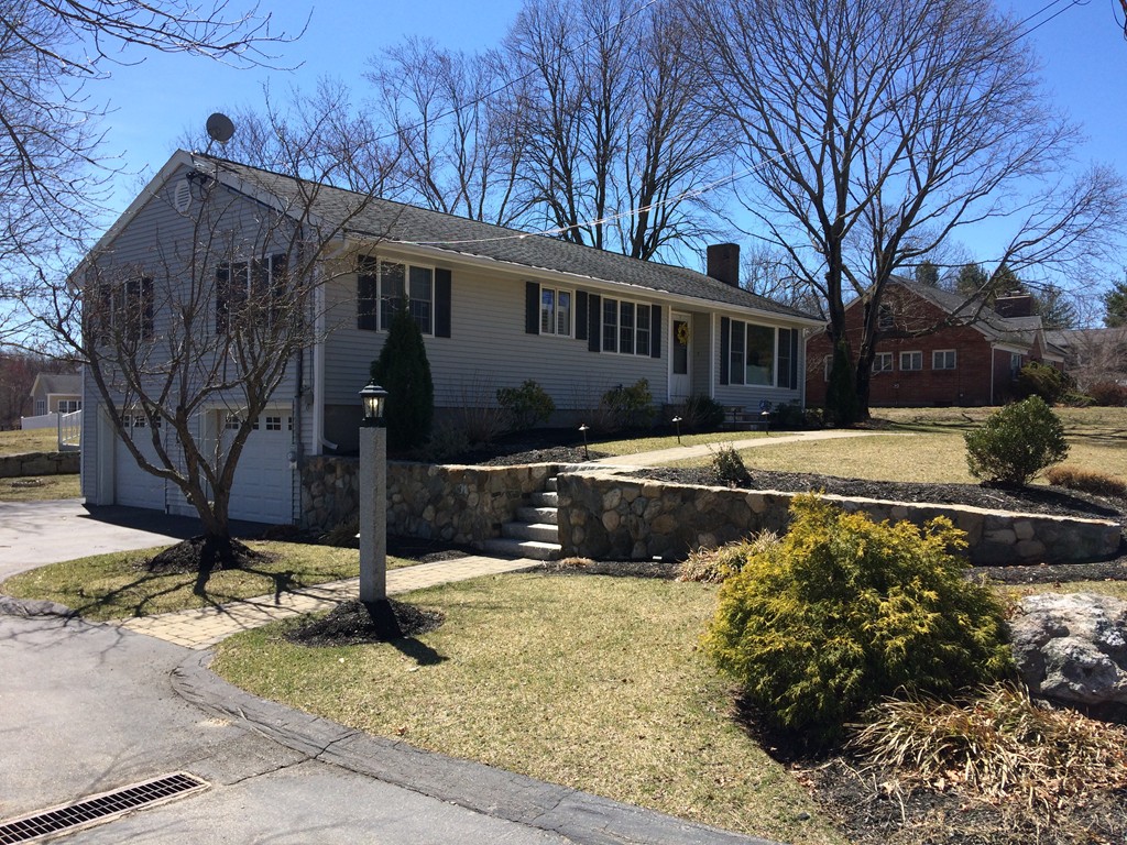 157 River Road Tewksbury, MA 01876 - Photo 1 of 30 Gallery Image 1