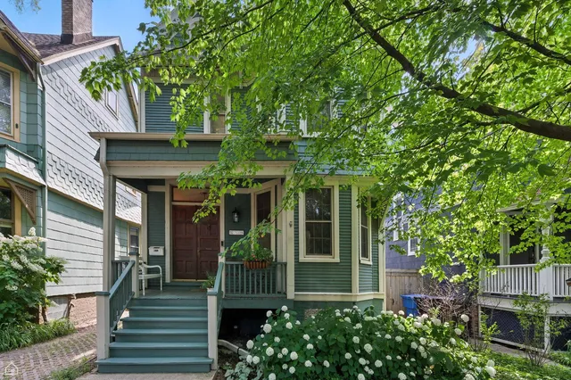 $1,395,000 | 5729 South Harper Avenue, Chicago, IL 60637