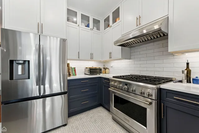 $1,395,000 | 5729 South Harper Avenue, Chicago, IL 60637