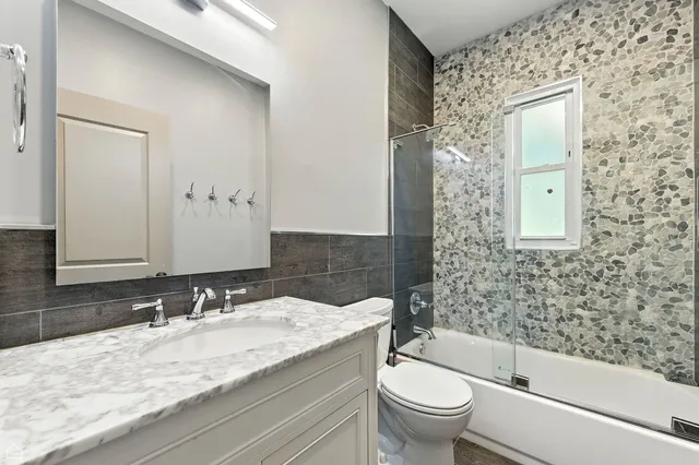 $1,395,000 | 5729 South Harper Avenue, Chicago, IL 60637