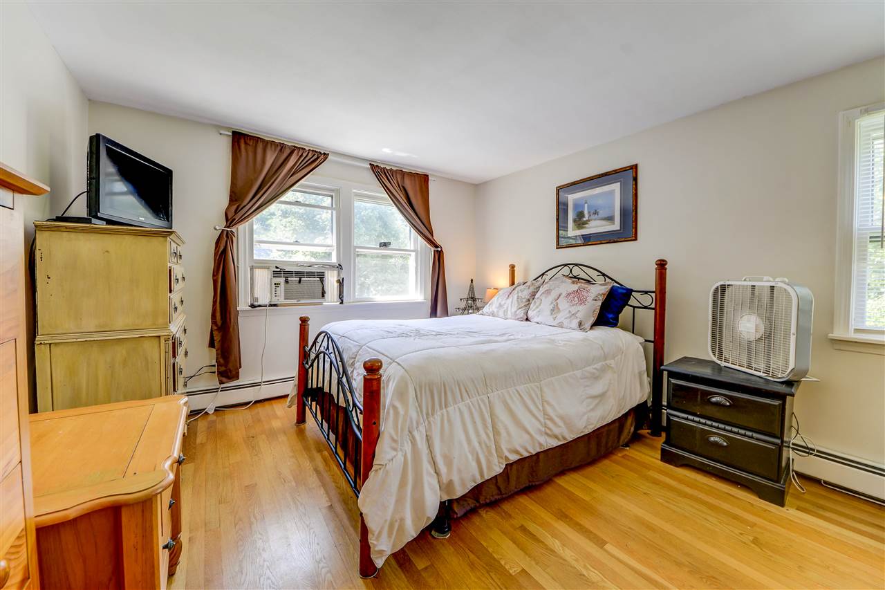 29 Oyster River Road Durham, NH 03824 - Photo 15 of 40 Gallery Image 15