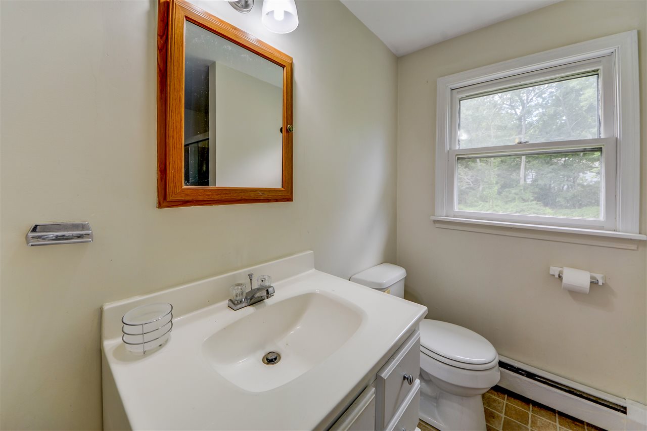 29 Oyster River Road Durham, NH 03824 - Photo 31 of 40 Gallery Image 31