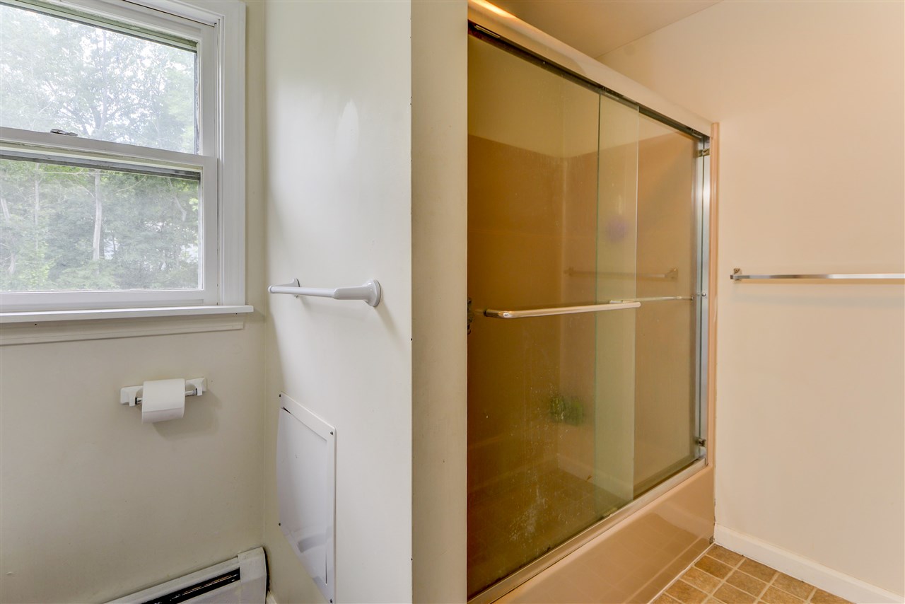 29 Oyster River Road Durham, NH 03824 - Photo 32 of 40 Gallery Image 32